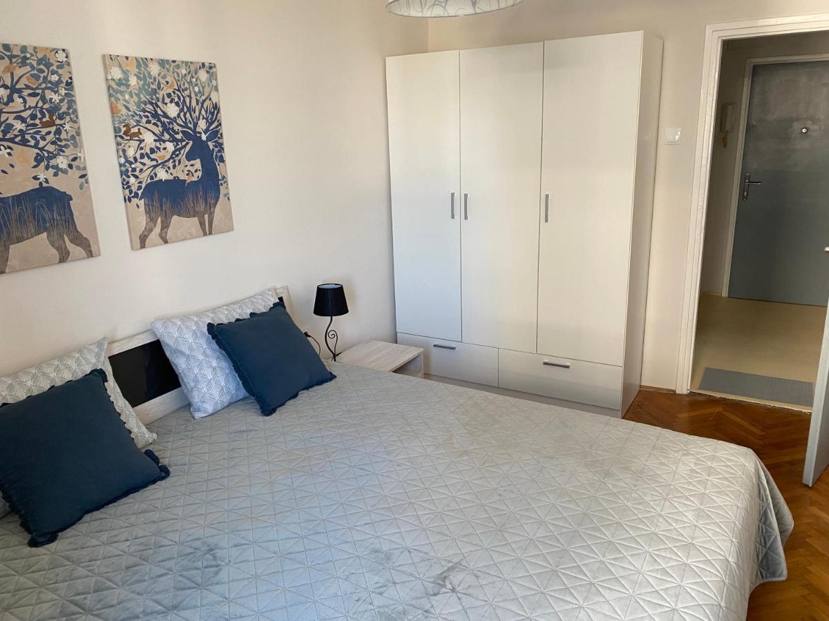 Apartman Colapis- Self Check In, Free Parking, Premium Location! Карловац Екстериор снимка