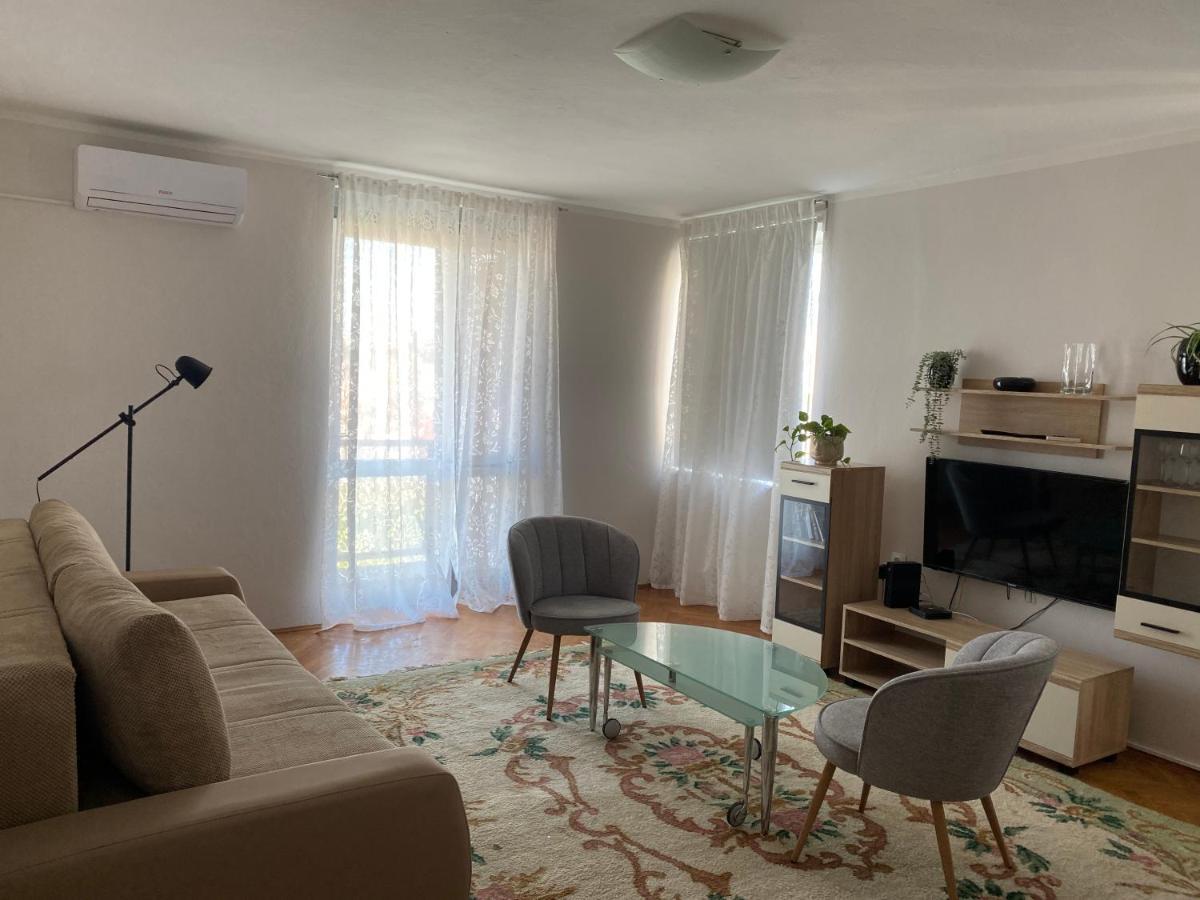 Apartman Colapis- Self Check In, Free Parking, Premium Location! Карловац Екстериор снимка